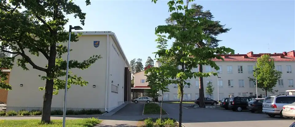 L'art du cirque est enseigné dans les locaux de l'école de Dickursby.