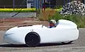 Un vélomobile.