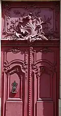 Porte cochère de l'hôtel Chartraire de Montigny à Dijon.