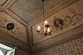 Décor du plafond.