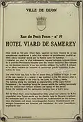 Plaque d'information trilingue (français, anglais, allemand)