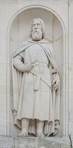 Statue de Hugues de Payns, place Saint-Bernard, Dijon.