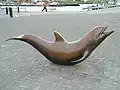 Statue de Fungie à Dingle