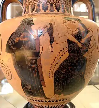 Dionysos et deux ménades. Par le potier athénien Amasis. 550–530 av. J.-C..