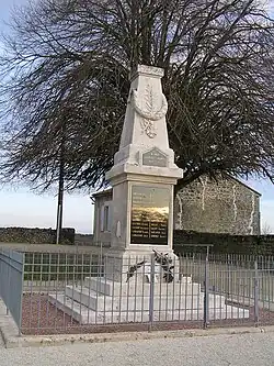 Monument aux morts.