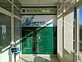 Répertoire à l'entrée de l'UNED