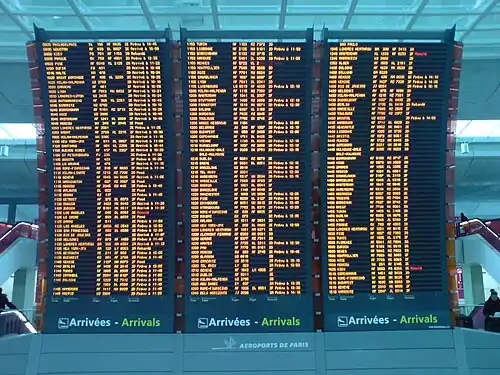 Tableau d'affichage de l'aéroport de Paris-Charles-de-Gaulle