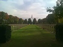 Division 17 : carré militaire français de la 2de Guerre mondiale.