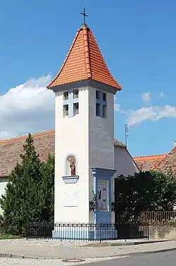 Clocher-tour à Dobšice.