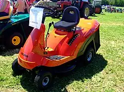 Tracteur-tondeuse RM-72.13 H.