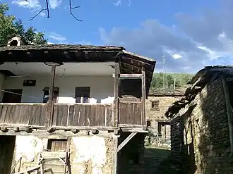 Zrklé