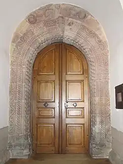 Portail roman.