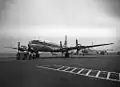 Un Douglas DC-7C à Los Angeles, en Californie.