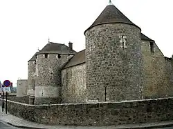 Château de Dourdan.