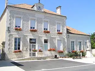 Douzat