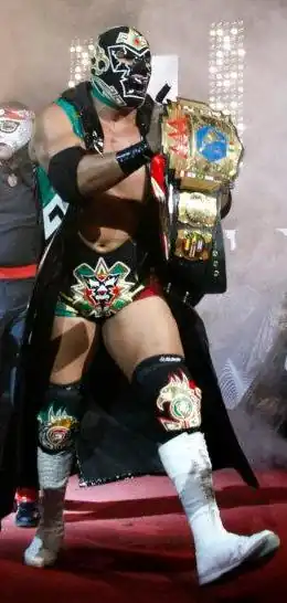 Description de l'image Dr. Wagner, Jr. Latin American Champion.jpg.