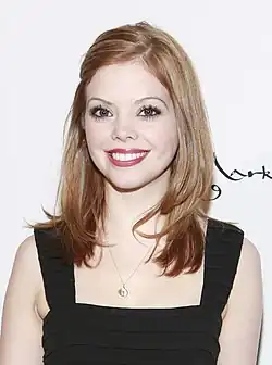 Dreama Walker dans le rôle de Rita
