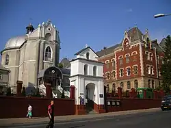 monastère st-Pierre&Paul à Drohobytch, classé.
