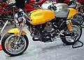 1000 Sport.