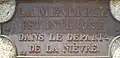 Dun-les-Places, plaque La mendicité est interdite...