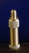 Valve Dunlop.