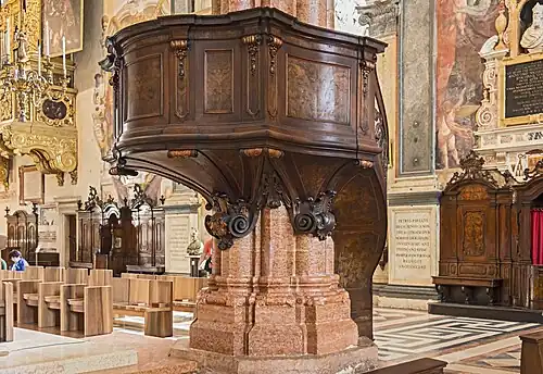 La chaire - Travail de marqueterie du XVIIIe&nbsp;siècle.