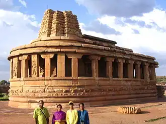 Temple de Durgaouvert à l'Est, Aihole, VIIe – VIIIe siècle. Karnataka.