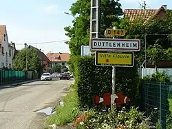 Entrée du village.