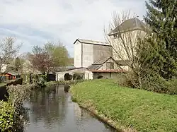 La Sainte-Marie et l'ancien moulin de Duvy