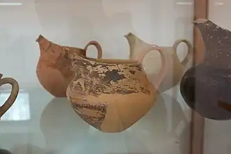 Céramique de l'âge du bronze ancien, début de l'Helladique ancien II, 2400–2300 av. J.-C.