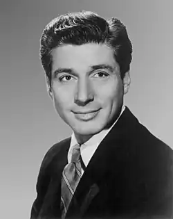 Description de l'image Efrem Zimbalist Jr.JPG.