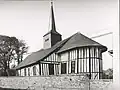 Vue extérieure de l'abside de l'église de Notre-Dame-de-Drosnay.