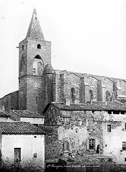La tour-clocher er le côté sud de l'église