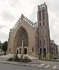 Église Sainte-Jeanne-d’Arc.