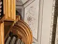 Caisson restauré en 1989, tribune de l'orgue