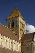 Le clocher.