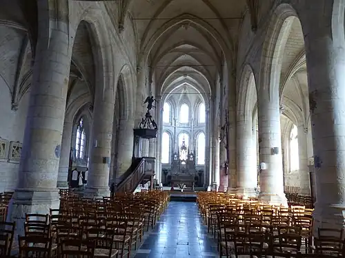 La nef.