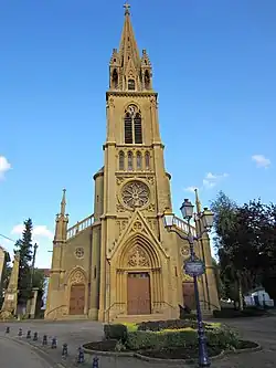 Église Saint-Gorgon.