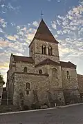 Clocher, chevet et transept.