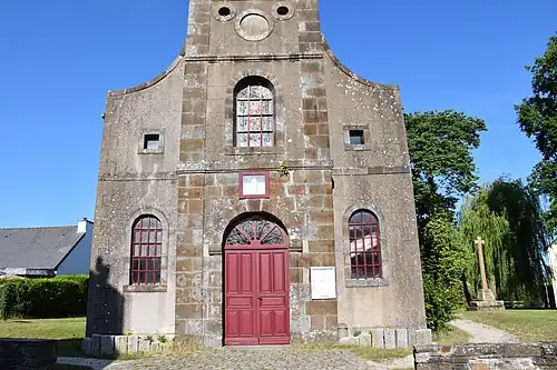 La façade.