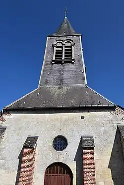 La façade.