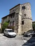 Église fortifiée Saint-Pierre d'Aureillac.