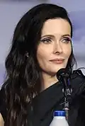 Bitsie Tulloch interprète Lois Lane