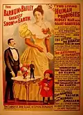 Affiche illustrée en couleurs mettant en valeur la haute taille de la personne par rapport aux autres personnages plus petits