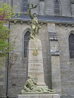 Le Poilu victorieux d'Elven