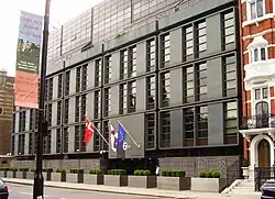 Ambassade à Londres.