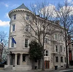 Ambassade à Washington.