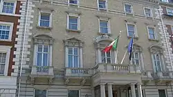 Ambassade à Londres.