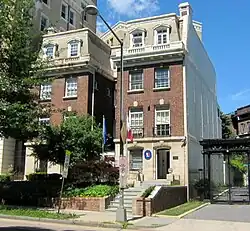 Ambassade à Washington.