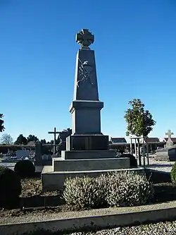 Monument aux morts.